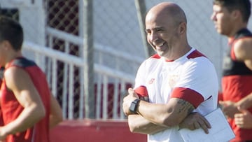 Sampaoli, durante un entrenamiento del Sevilla.