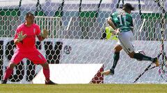 Wanderers salva un empate con uno menos ante Católica