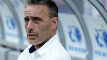 Olympiacos contract Bento after Víctor Sánchez sacked