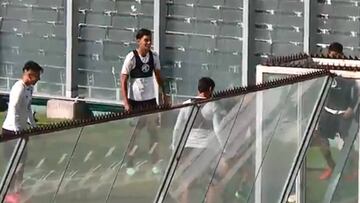 Excluido: la llamativa imagen de Barroso en el entrenamiento albo