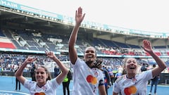 Las jugadoras del Olympique de Lyon celebran el pase a la final de la Champions femenina.
