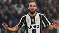 Napoli fans planning 'fiery' return for 'Judas' Higuain
