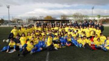 NIÑOS. Un centenar de niños disfrutaron de las actividades.