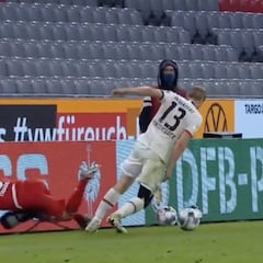 Lo que le hicieron a Thiago en el descuento pudo acabar fatal: da pavor ver su cuello