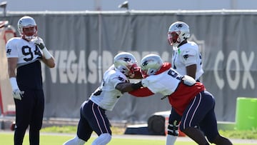 Linebackers Josh Uche #55 and Matthew Judon #9 of the New England Patriots