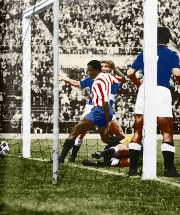 Tambin hizo un doblete con el Atltico en el ltimo partido de los rojiblancos en el Stadium Metropolitano el 27 de marzo de 1966.
Las condiciones fsicas del guineano hicieron de l un todoterreno que igual haca las labores de destruccin, que galopaba por la banda o haca de ariete goleador. Su carcter ganador le permiti ser todo un dolo en el Atleti.