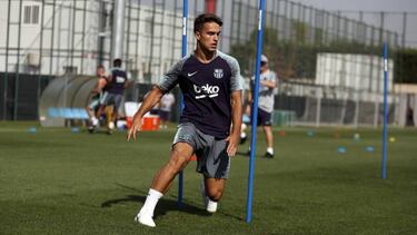 Caparrós: "Sevilla almost seems like Barcelona's youth academy..."