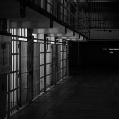 Una cárcel cambia 600 cerraduras por una foto de Whatsapp enviada por el becario