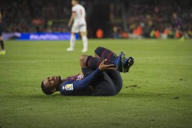 Barça's Malcom in tears after injury
