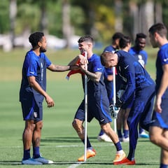 Granada - Estados Unidos: ¿a qué hora es, canal de TV; cómo y dónde ver en USA?