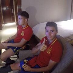 Masaje, cartas, Play y mucho fútbol: así es el día a día de la Sub-17