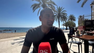 Fue campeón con la U y con la UC y hoy vive en Ibiza: “Estamos adaptados; mi hija habla catalán”