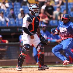 Cuba cae ante Países Bajos en su debut en el Clásico Mundial de Béisbol