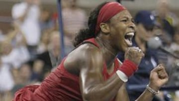 <b>IGUALDAD.</b> La norteamericana Serena Williams ganó su noveno título de Gran Slam tras ganar en un disputado encuentro a la serbia Jelena Jankovic, por 6-4 y 7-5, en la final del domingo.