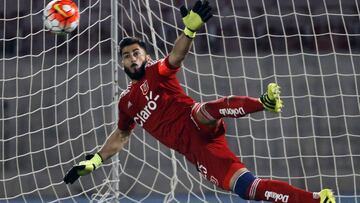 Johnny Herrera presiona a Azul Azul y pide su salida de la U