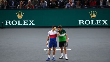 Djokovic aparca el papel del malo