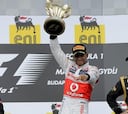 Hamilton domina, Fernando Alonso más líder del Mundial