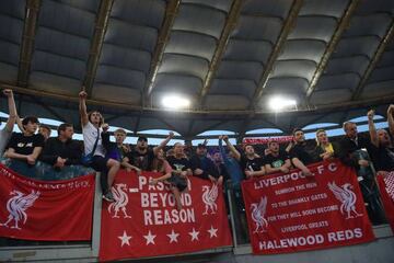 Liverpool fans in Rome last night