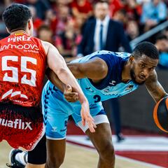 El Andorra asalta el Nou Congost