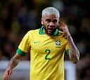 Dani Alves: "Ibrahimovic es una gran preocupación"
