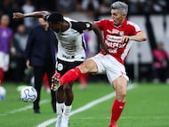 Daniel Torres en un partido de Independiente Santa Fe.