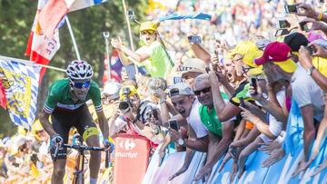 Aru se reivindica y Froome ya es maillot amarillo del Tour