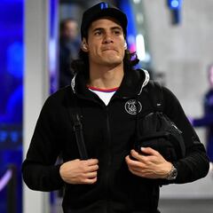 El Benfica niega una reunión de su presidente para fichar a Cavani