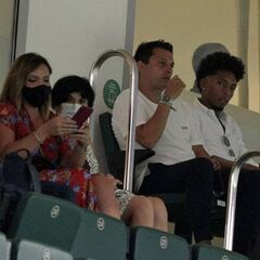 Mojica presencia el Festa d’Elx desde el palco