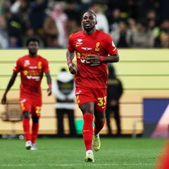 Julián Quiñones opaca a Cristiano y compañía