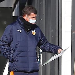 Gracia sigue dándole vueltas al once