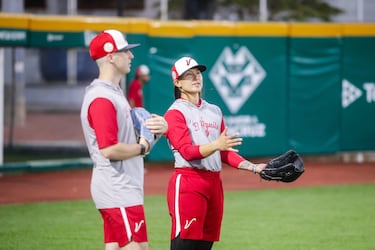 Quién es Kelsie Whitmore y por qué está por cambiar para siempre la historia de la Liga Mexicana de Béisbol