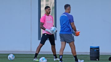 Valles, con Toni Doblas en un entrenamiento.