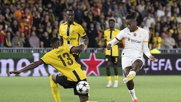 Batshuayi anota el segundo gol del Galatasaray.