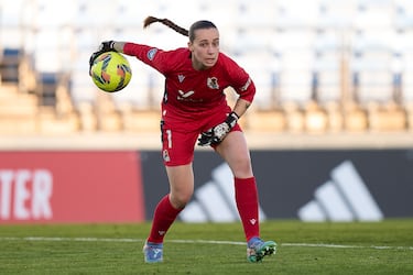 Otro talento de la Real Sociedad que acaba contrato el próximo 30 de junio y que el club txuri-urdin se esforzará en retener. Con 22 años, es una de las porteras con más proyección del fútbol español. Estuvo en los Juegos Olímpicos de 2024 con la Selección española.