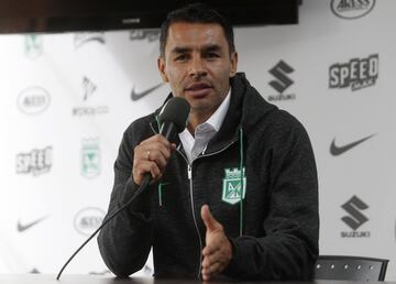 El ex jugador Francisco Nájera fue presentado en rueda de prensa como Director Deportivo de Atlético Nacional. El bogotano comenzará a trabajar el lunes.