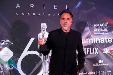 Después ha tenido grandes éxitos como 'Birdman' o 'El renacido', pero se dio a conocer por la fantástica 'Amores Perros'. Este año se ha inaugurado Sueño Perro,  una exposición que recupera material inédito de la película.