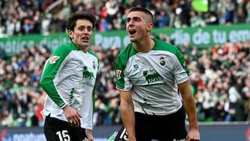 Racing 2 - Tenerife 1: resumen, goles y resultado del partido de LaLiga Hypermotion 2025