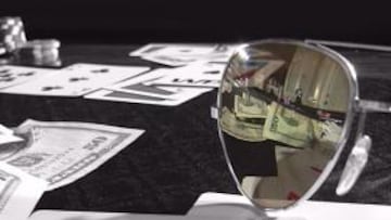 Las gafas de sol, habituales en el poker.