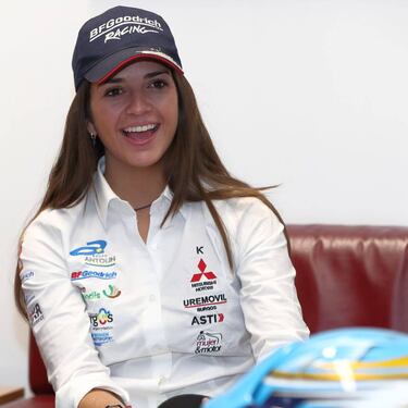 Cristina Guti¨¦rrez: "?Por qu¨¦ una mujer no puede ganar el Dakar?"