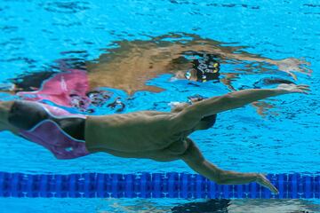 Hugo González pasa con el noveno mejor tiempo a las semifinales de los 100 espalda (53.45) y tiene opciones de clasificarse para su primera final olímpica. 

