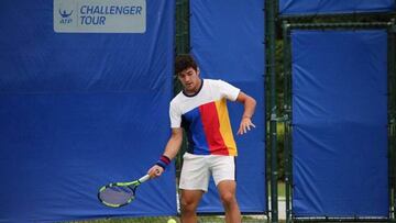 Garín arrasa con Clezar y avanza a cuartos en Tallahassee