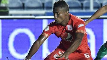 Héctor Quiñones sufre grave lesión en el América vs. Cali