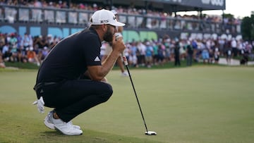 FILE PHOTO: Oct 30, 2022; Miami, Florida, USA; Dustin Johnson looks over the 18th green during the final round of the season finale of the LIV Golf series at Trump National Doral. Mandatory Credit: Jasen Vinlove-USA TODAY Sports/File Photo