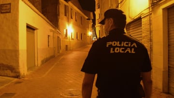 La policía detiene a un conductor por resistencia a la autoridad después de circular ebrio y a gran velocidad en Petrer (Alicante)
