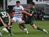 Salinas y Javi Castro, del Racing.