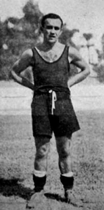 1908-1933. Fernando Viguera falleció en una gira del Athletic madrileño por el norte de África.