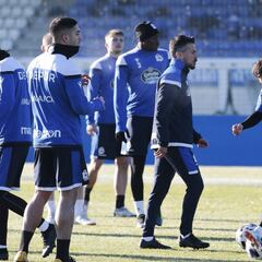 De la Barrera se estrenará en el Deportivo con siete bajas