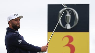 Golf - The 153rd Open Championship - Royal Portrush Golf Club, Portrush, Northern Ireland, Britain - July 15, 2025 Spain's Jon Rahm in action on the 3rd hole during a practice round REUTERS/Paul Childs