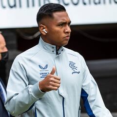 Porto volvería por Morelos tras eliminación de Rangers de UCL