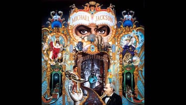 La hija de Michael Jackson se tatúa un disco de su padre